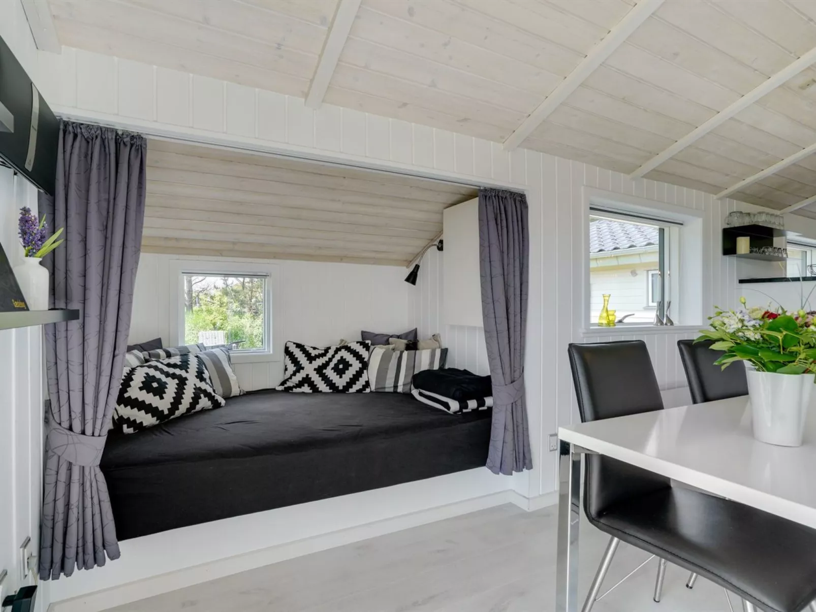 "Thove" - 600m from the sea-Dedans