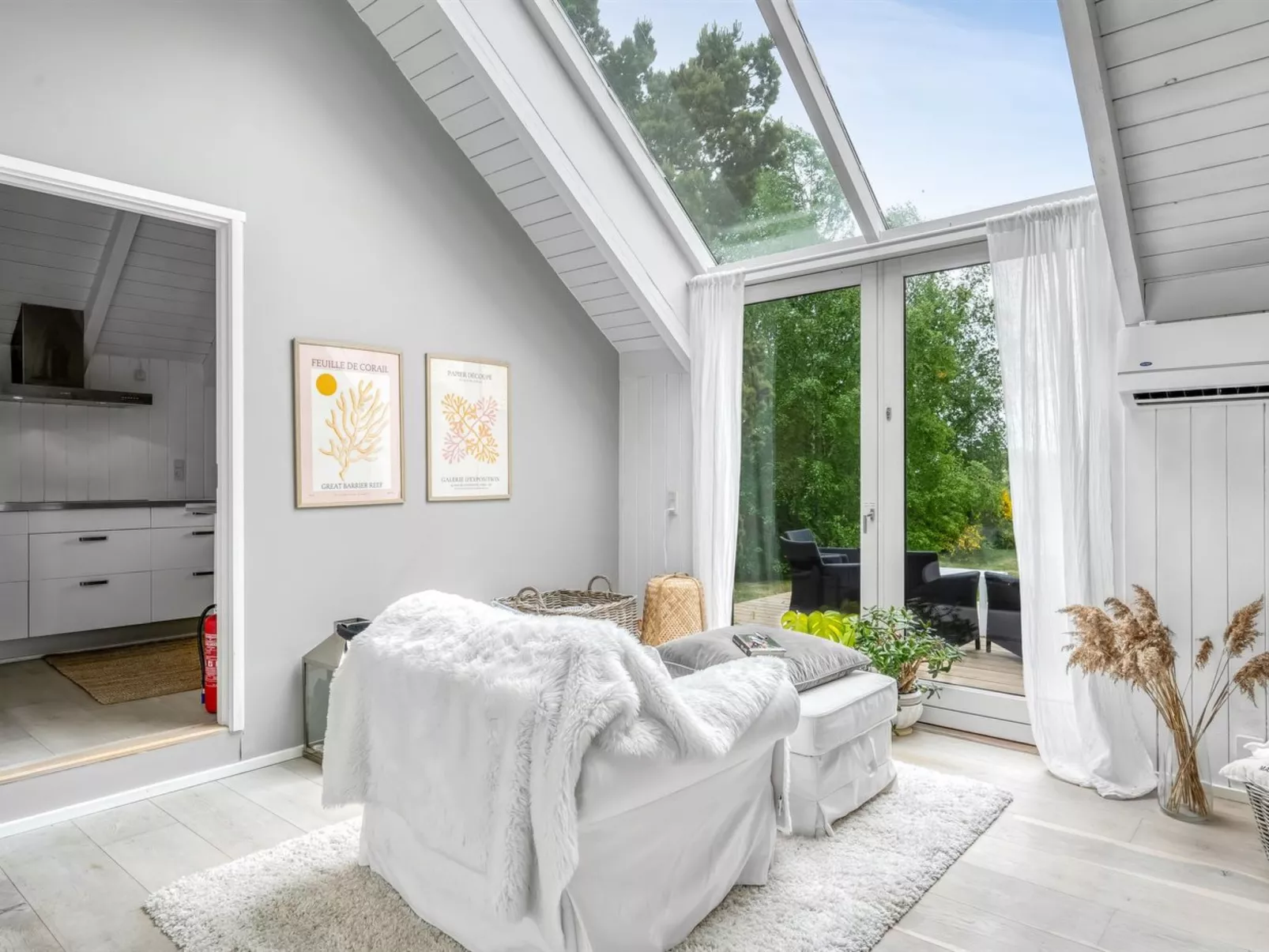 "Verner" - 900m from the sea-Dedans