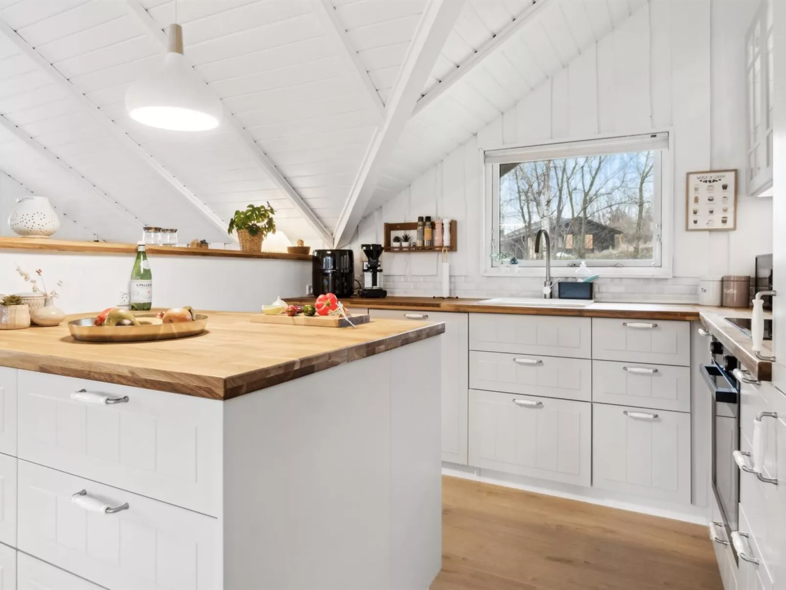 "Laurens" - 800m from the sea-Inside