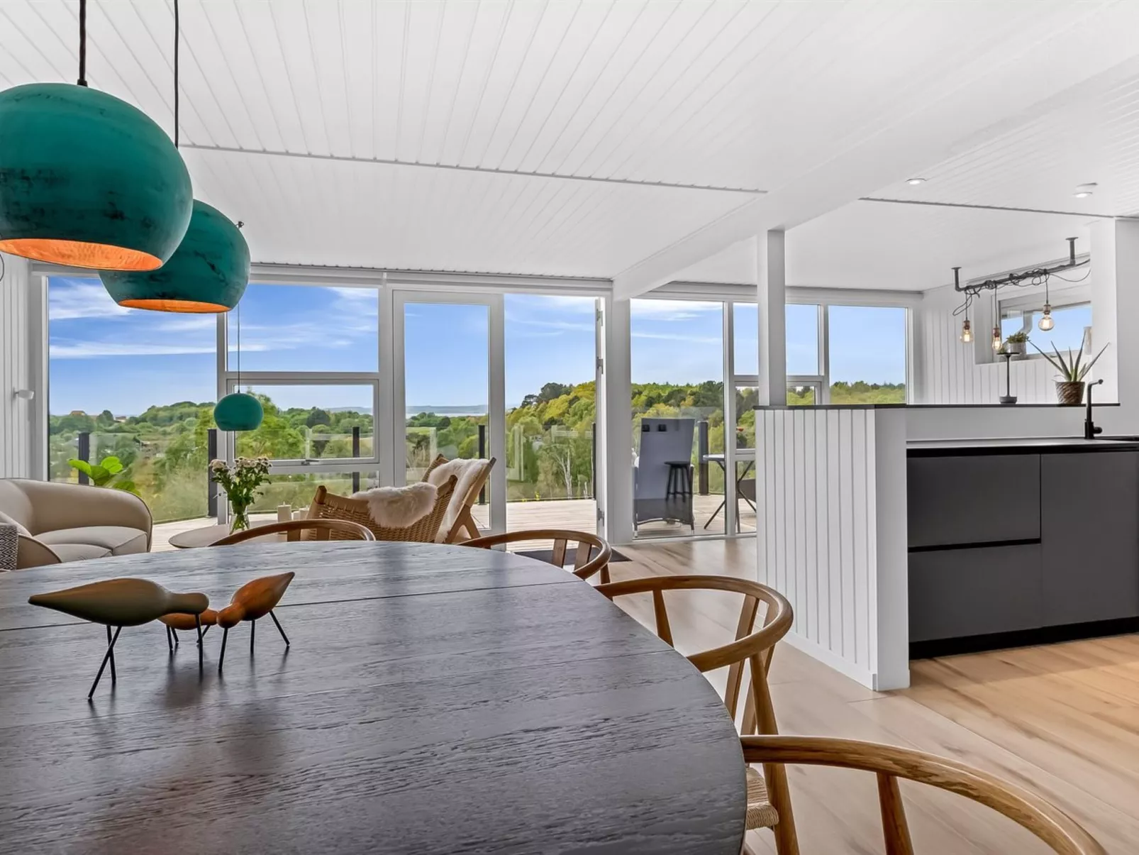 "Asta" - 1km from the sea-Drinnen