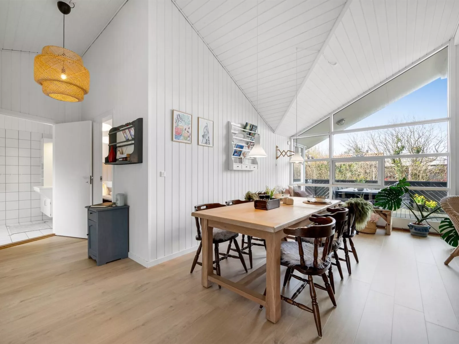 "Ingelis" - 150m to the fjord-Inside