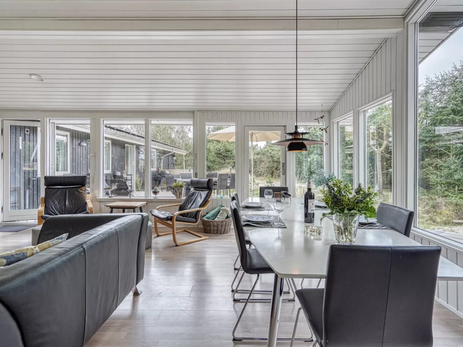 "Taneli" - 2.2km from the sea-Inside