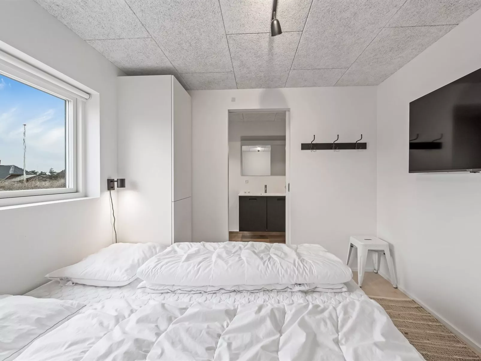 "Chenoa" - 350m from the sea-Dedans