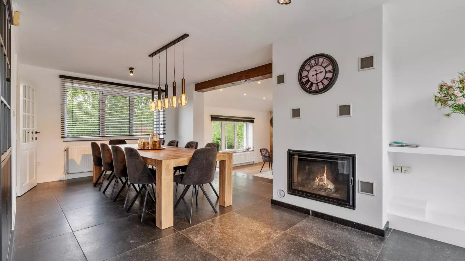 Landhuis Brakelbos-Esszimmer