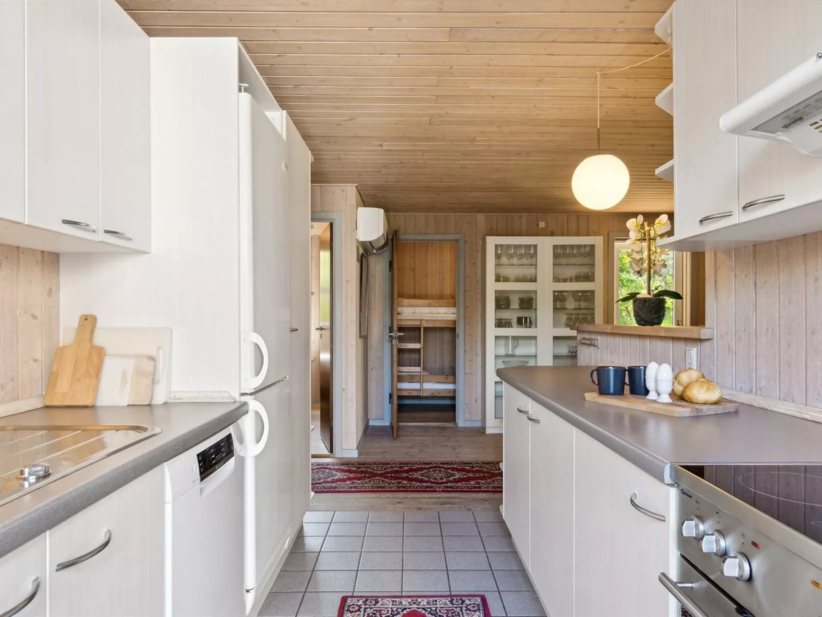 "Myriam" - 50m from the sea-Dedans