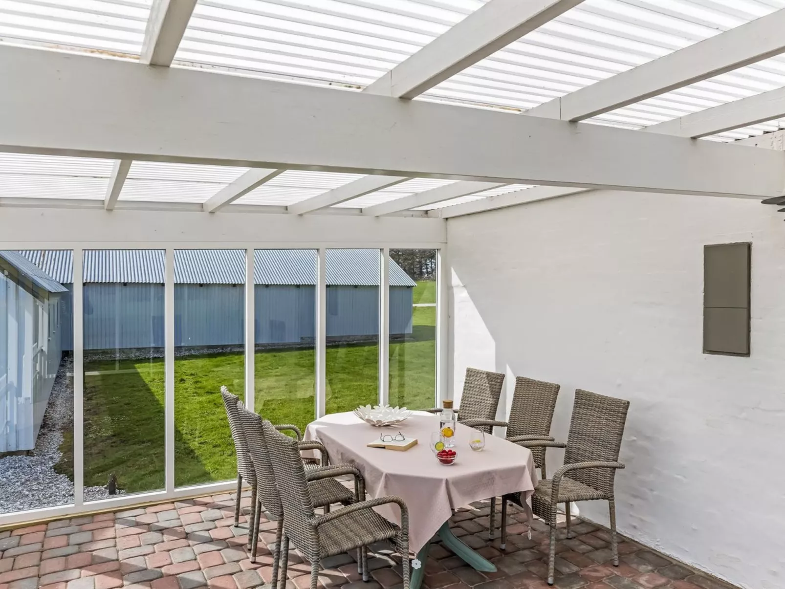 "Kerrin" - 1km from the sea-Inside