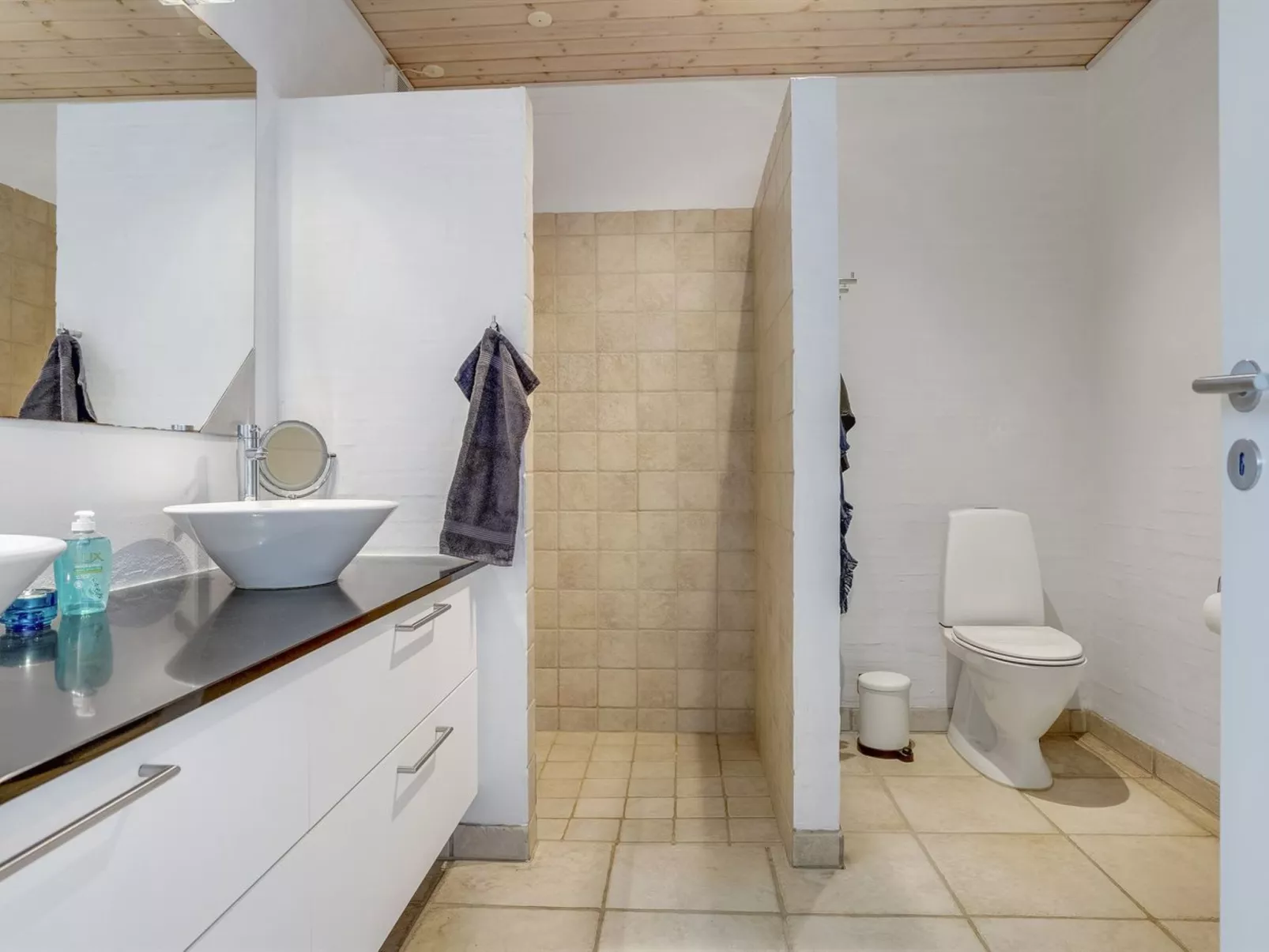 "Riki" - 150m from the sea-Dedans