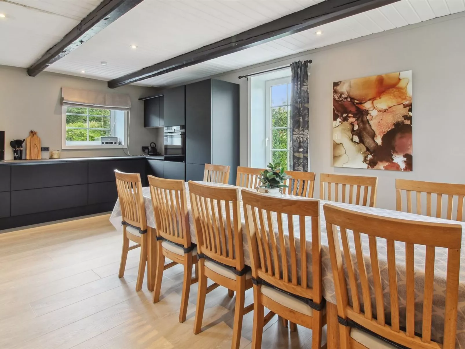 "Law" - 400m from the sea-Inside