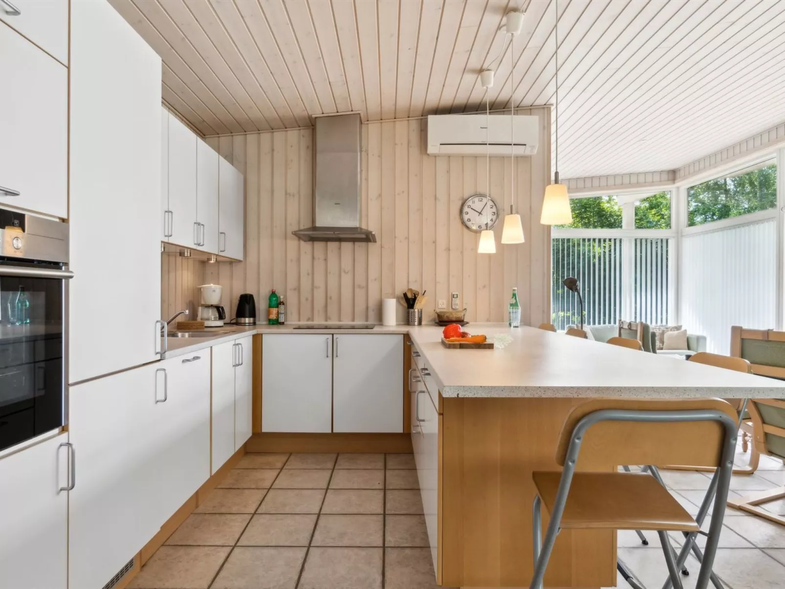 "Dagny" - 100m from the sea-Inside