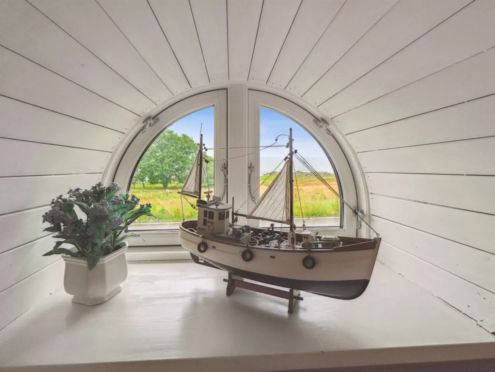 "Leoni" - 115m from the sea-Outside