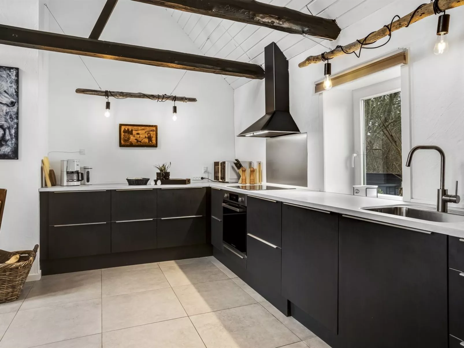 "Thorgot" - 3km from the sea-Inside