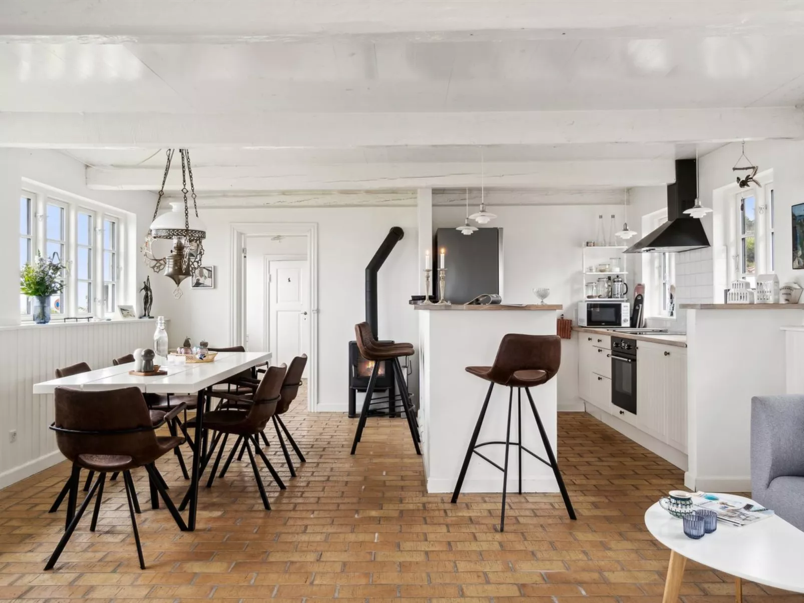 "Susan" - 20m from the sea-Drinnen