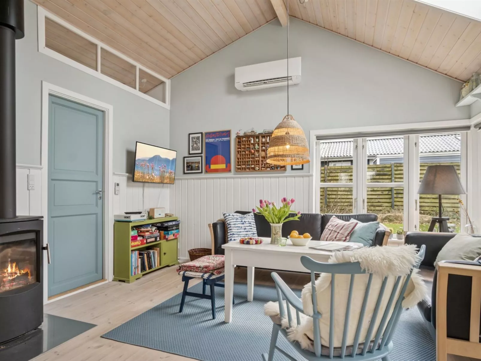 "Aksinja" - 700m from the sea-Dedans