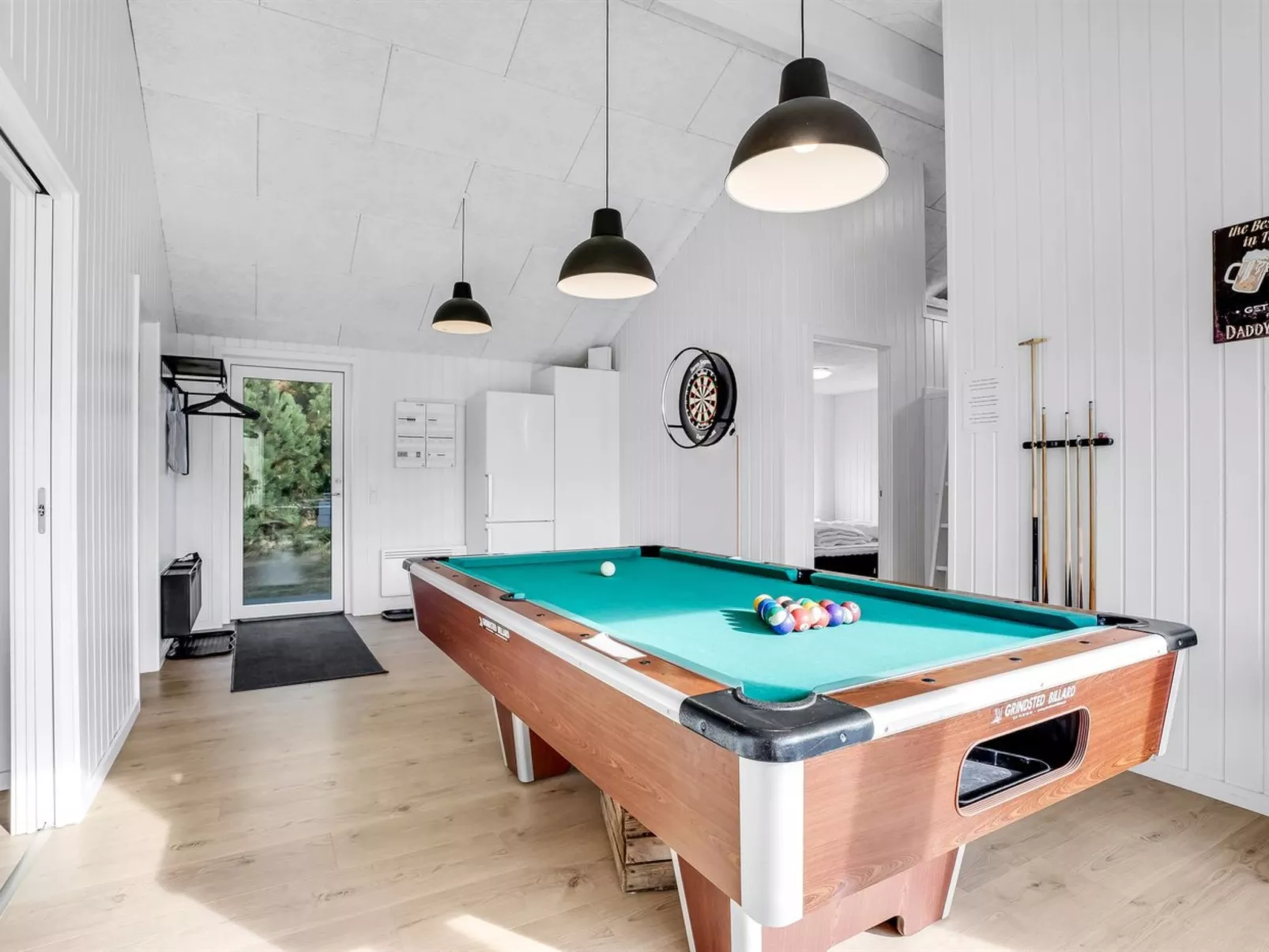 "Jale" - 900m from the sea-Drinnen