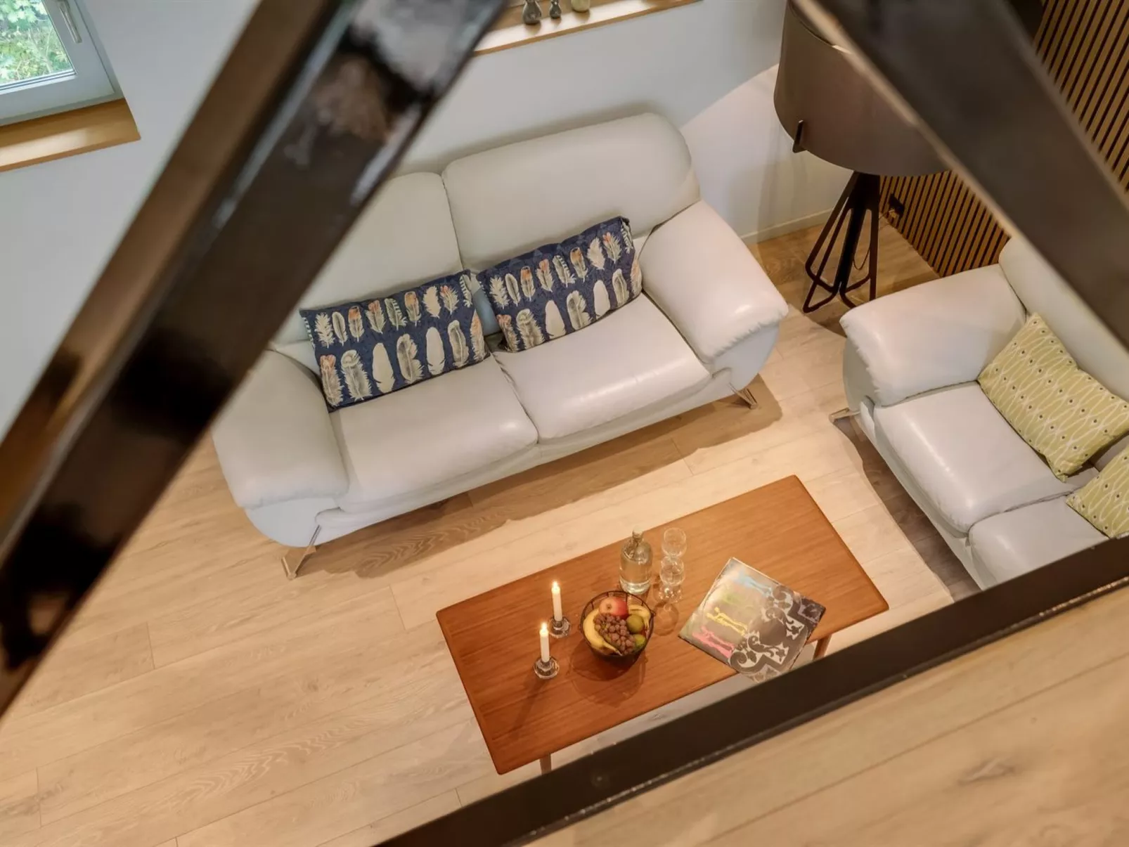 "Vicente" - 14km to the fjord-Inside