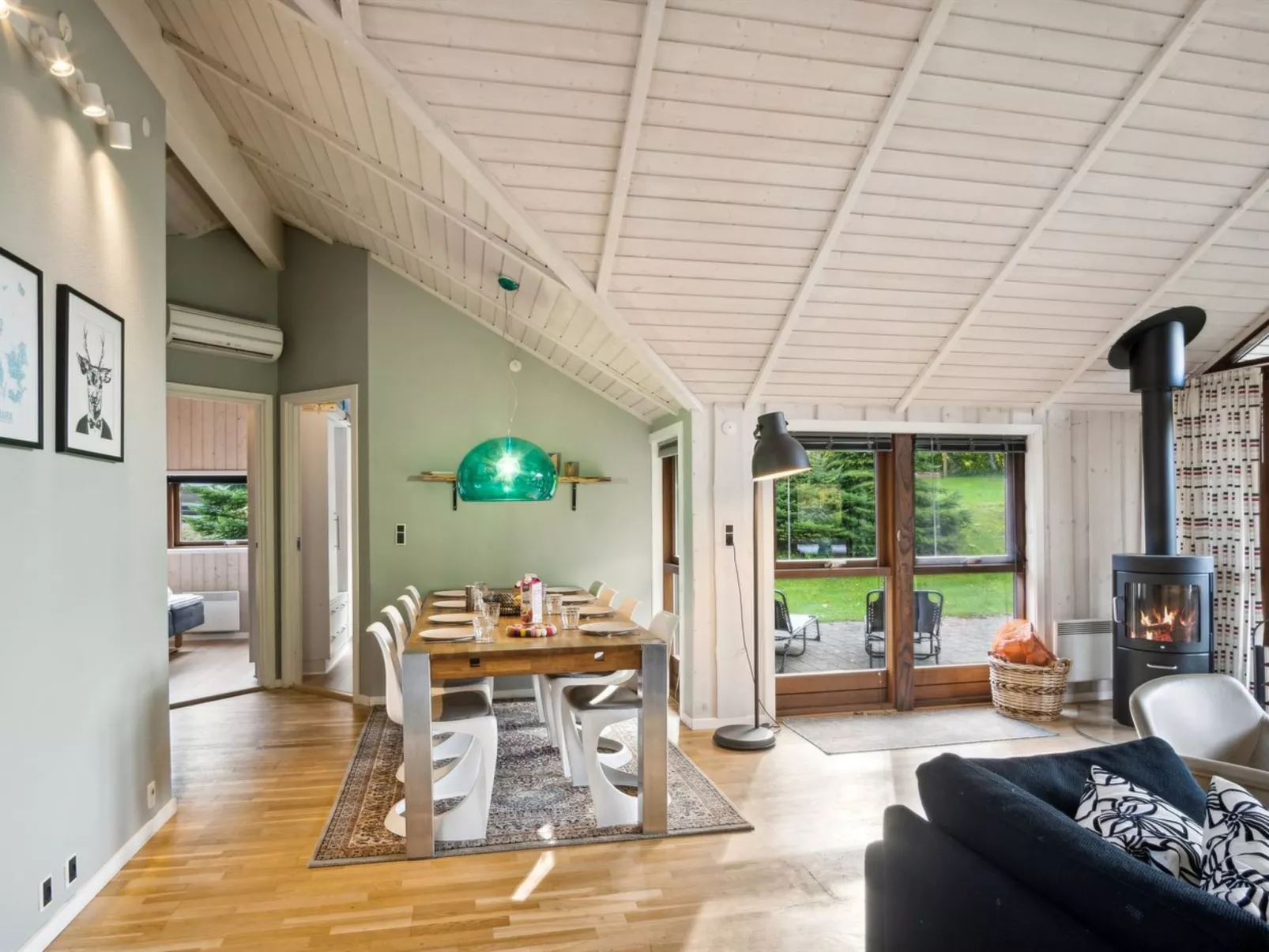 "Kaarina" - 250m from the sea-Drinnen