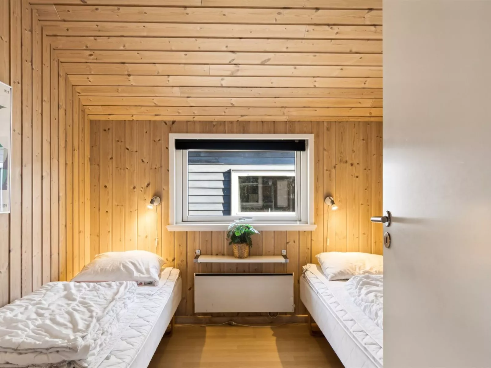 "Solborg" - 800m from the sea-Inside