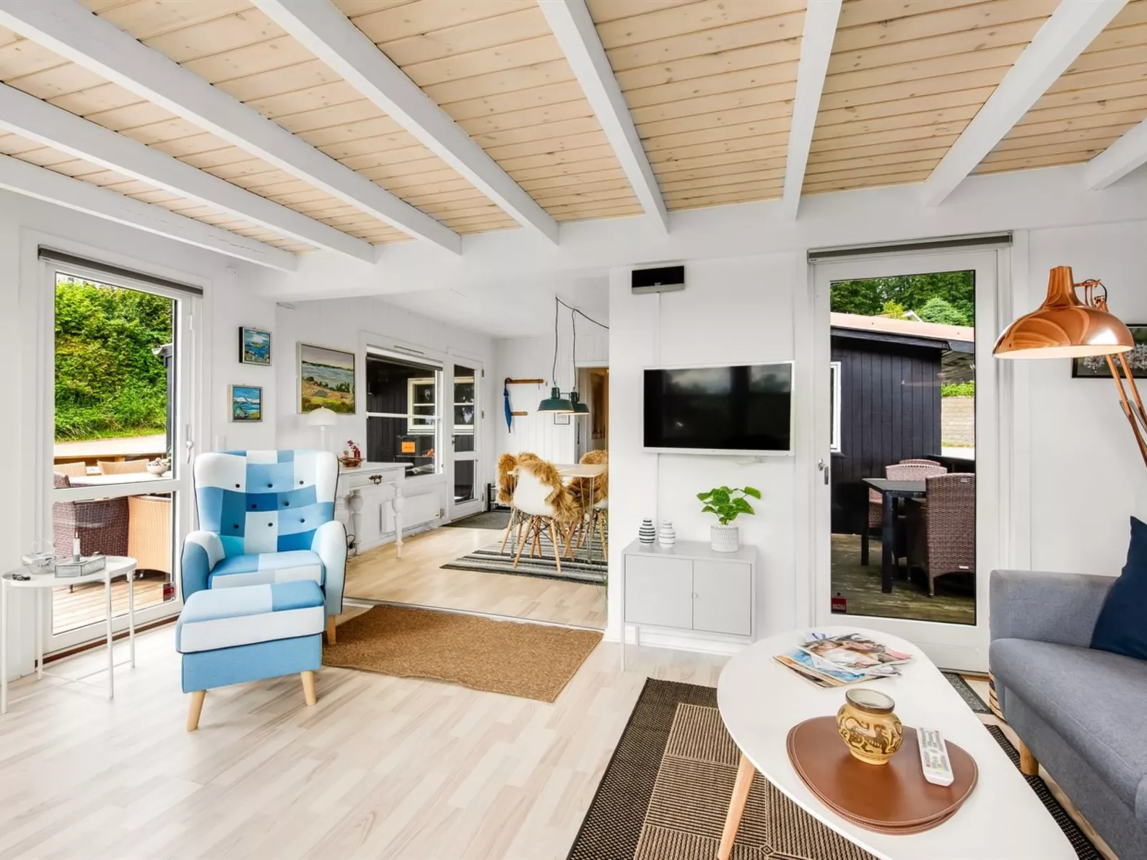 "Filomena" - 300m from the sea-Drinnen