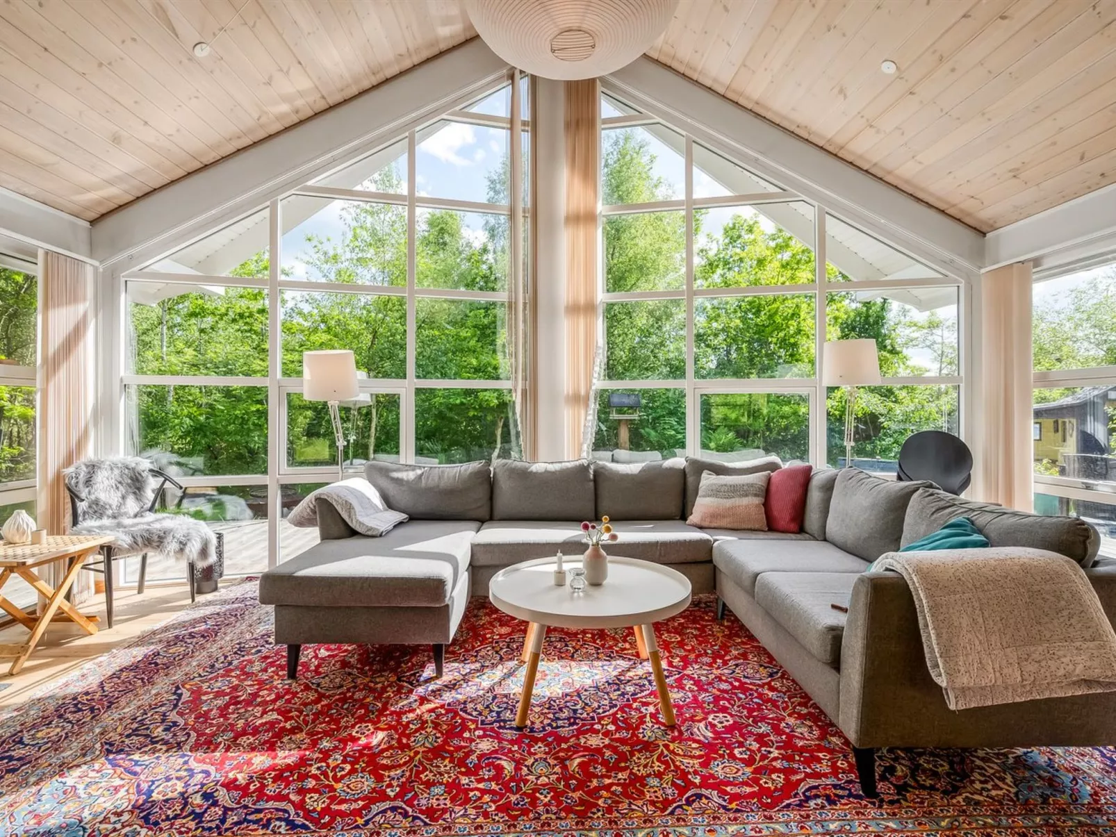 "Hellin" - 175m from the sea-Inside