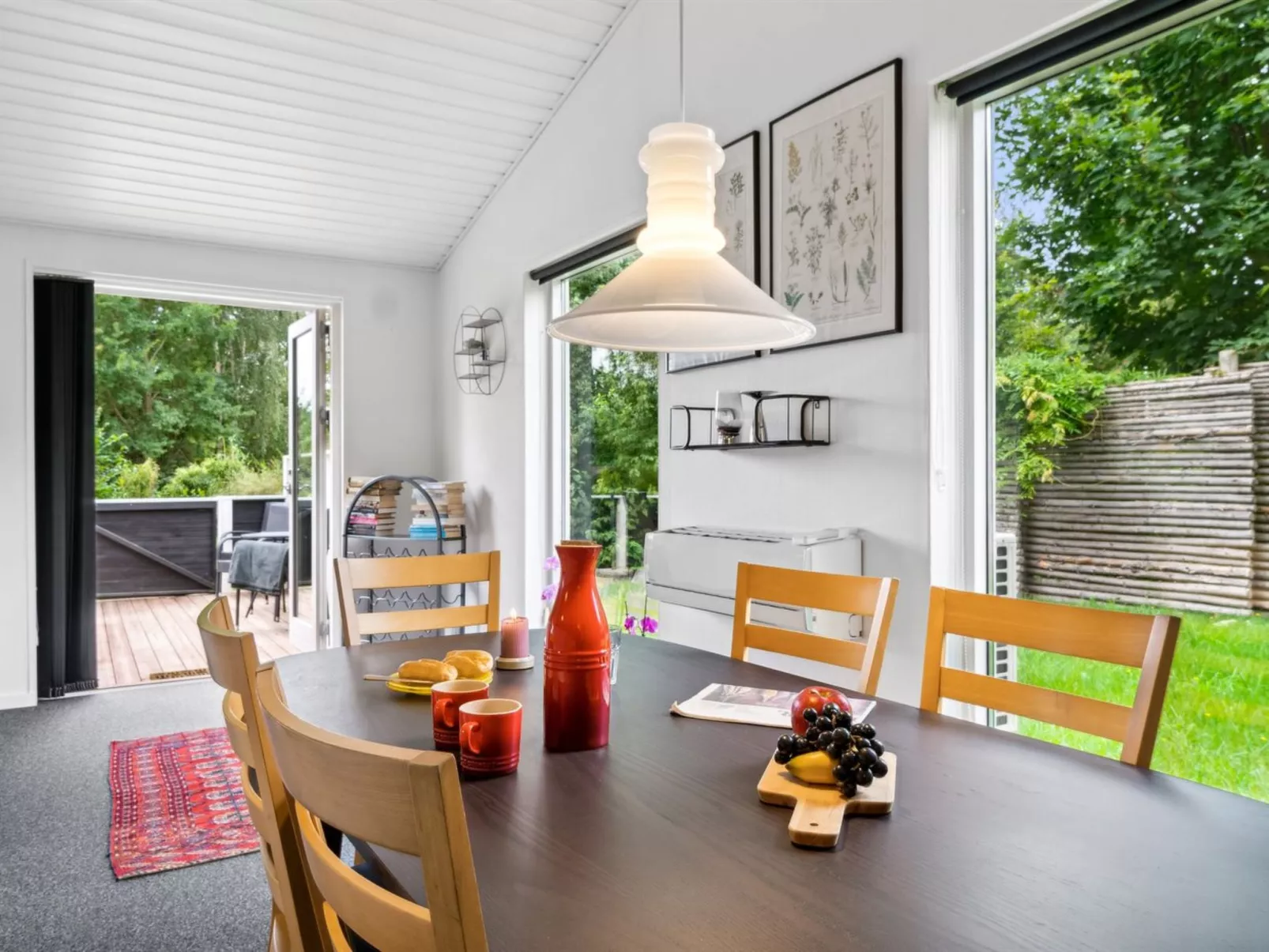 "Franke" - 2.1km to the fjord-Drinnen