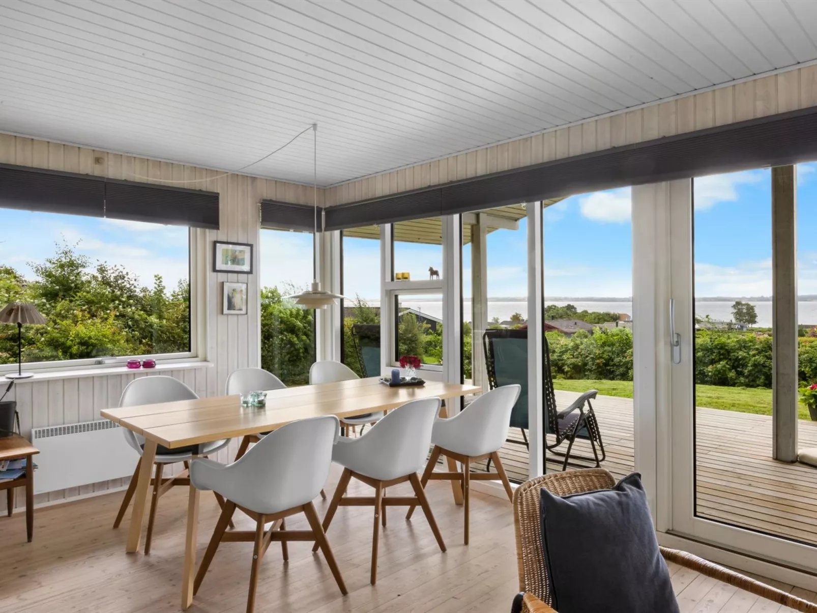 "Dorathea" - 360m from the sea-Drinnen