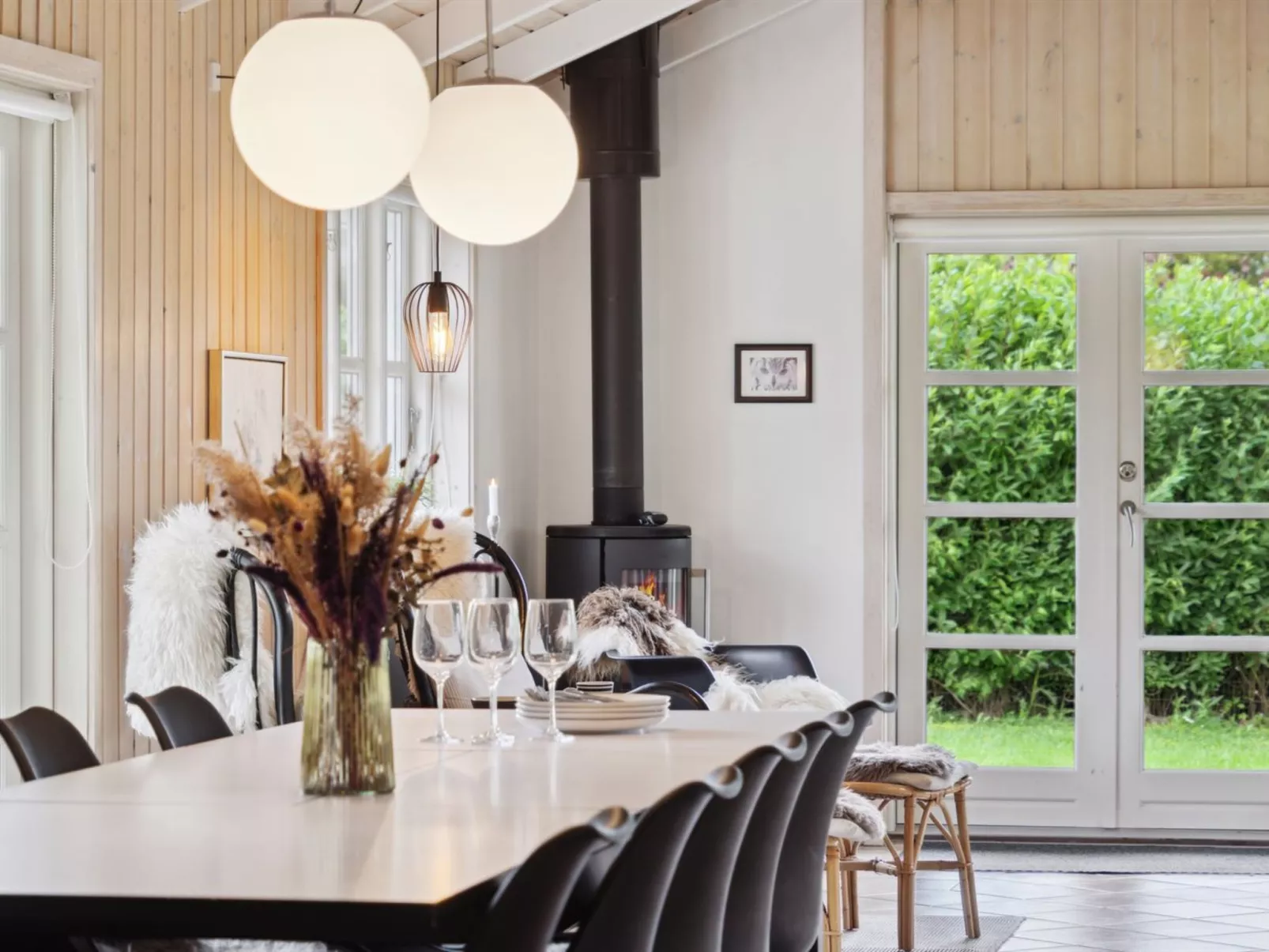 "Andon" - 320m from the sea-Inside