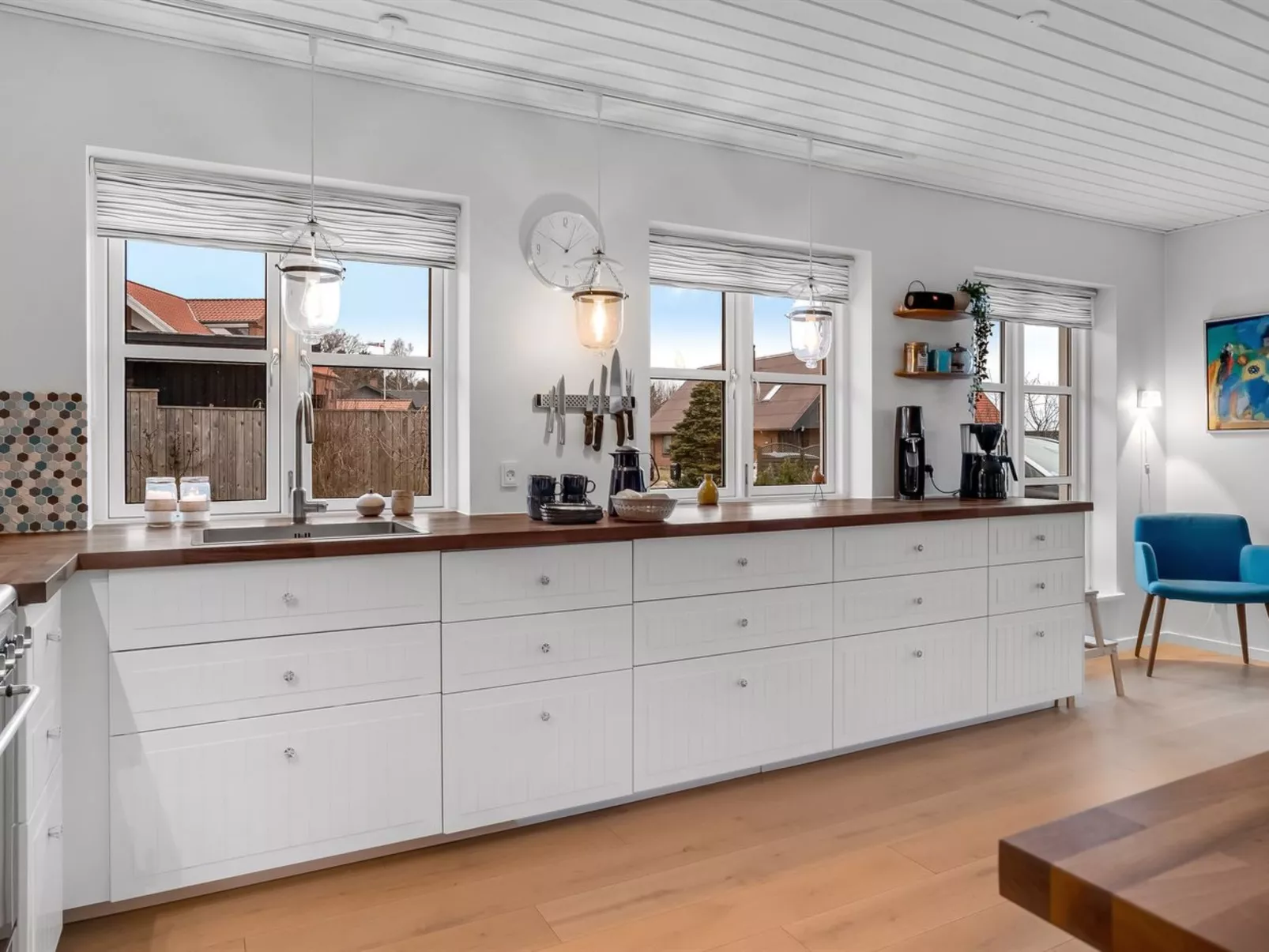 "Brune" - 330m from the sea-Inside