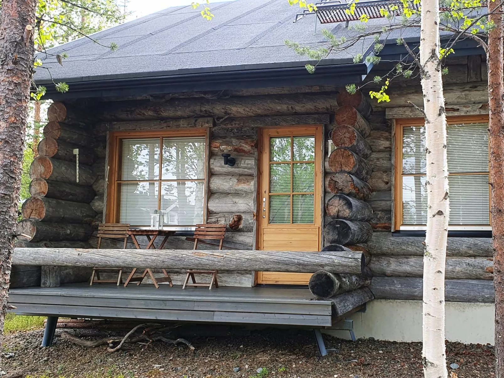 Kukasrakka 3 b 8-Drinnen