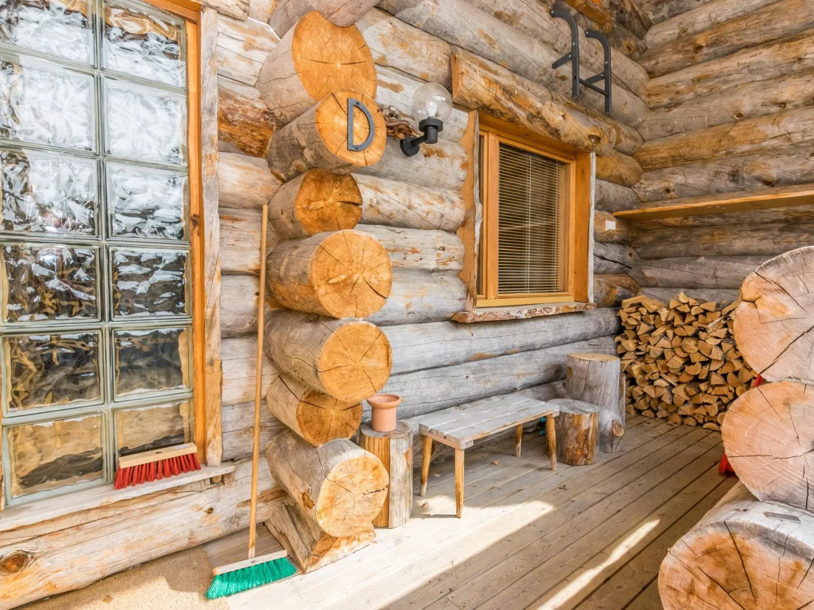 Waskooli saaga-Drinnen