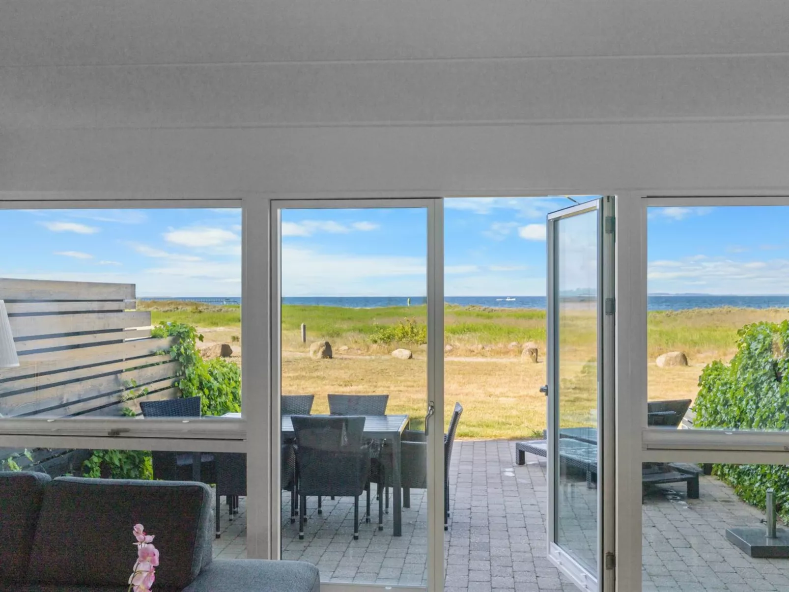 "Claudine" - 90m from the sea-Draußen