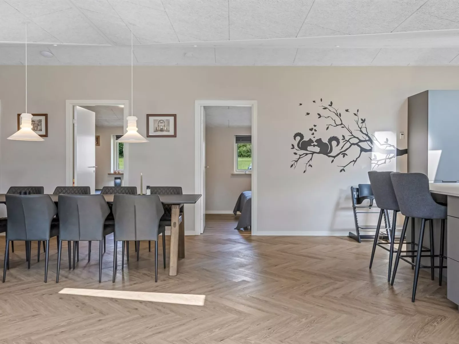 "Alvira" - 30km from the sea-Inside