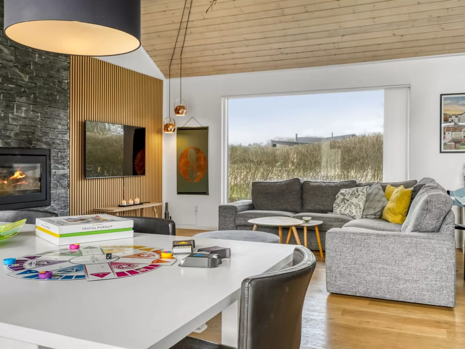 "Kato" -  from the sea-Inside