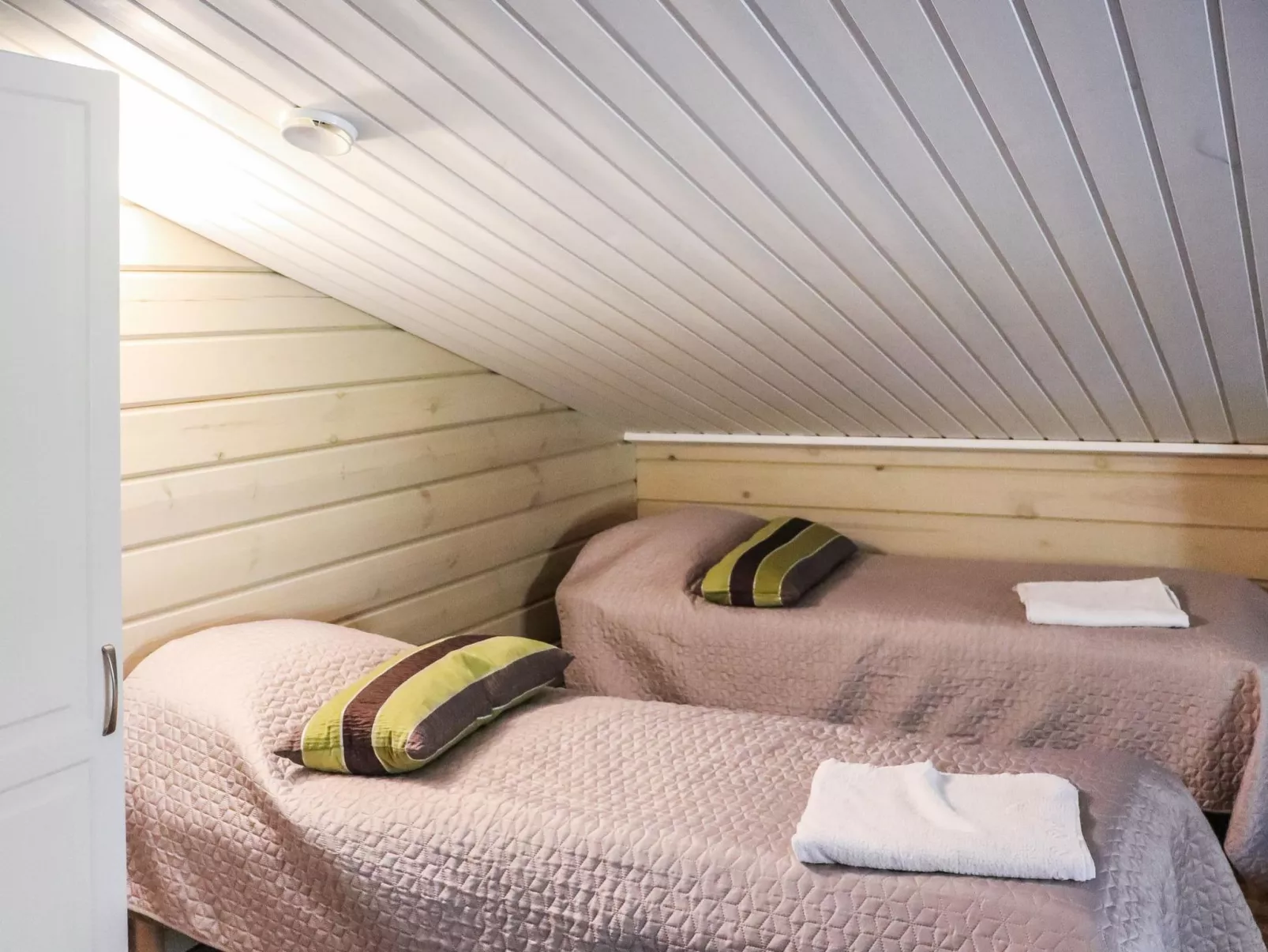 Uulanlinna b, paritalo-Dedans