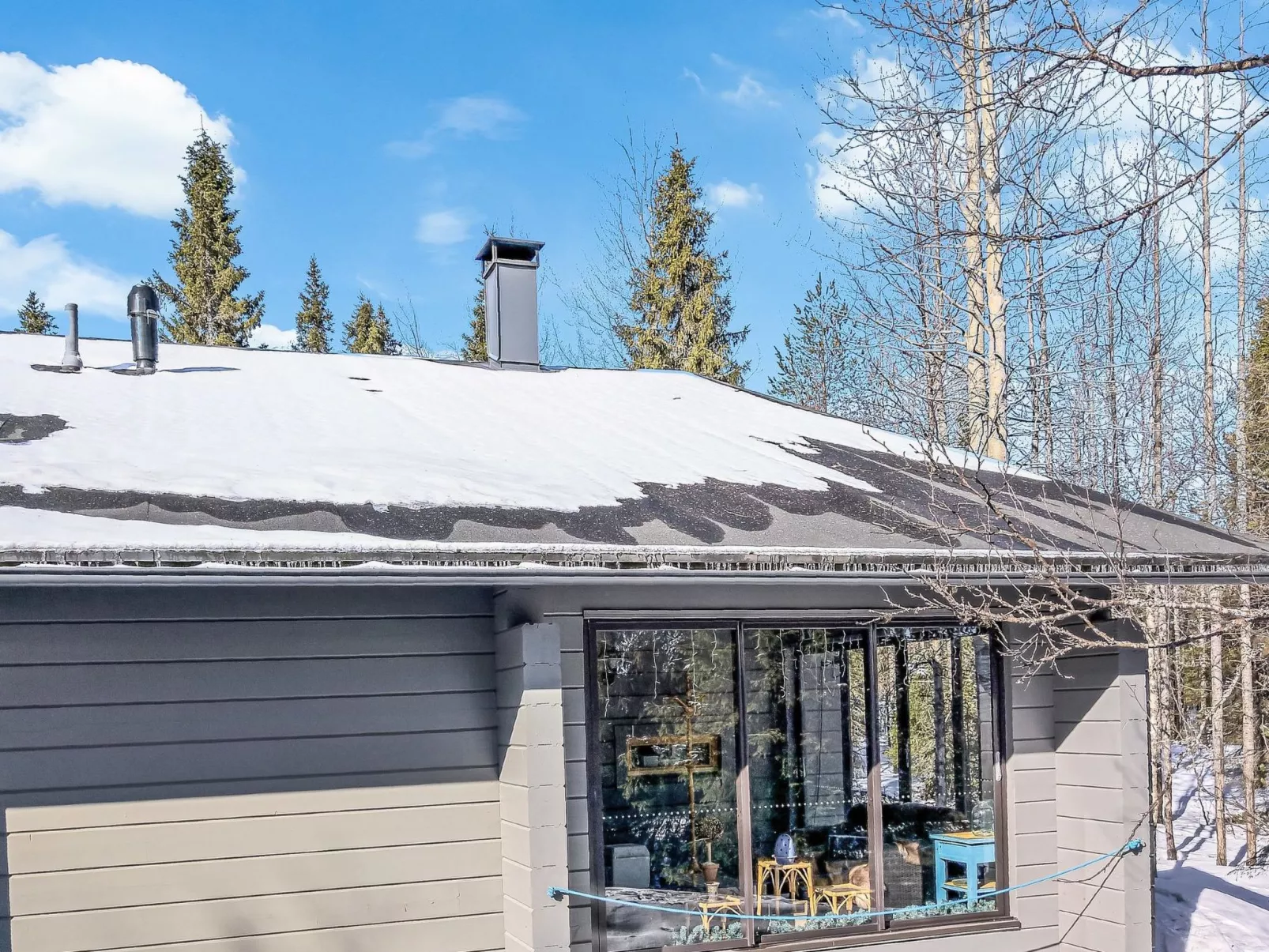 Villa rukaherttua-Dedans