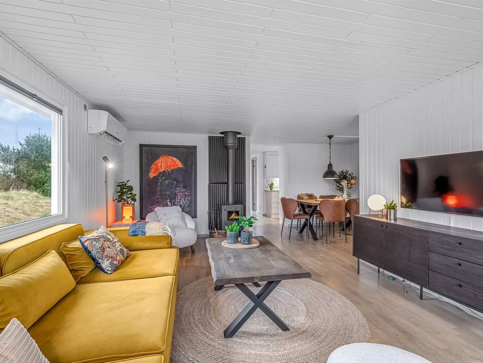 "Heike" - 700m to the fjord-Drinnen