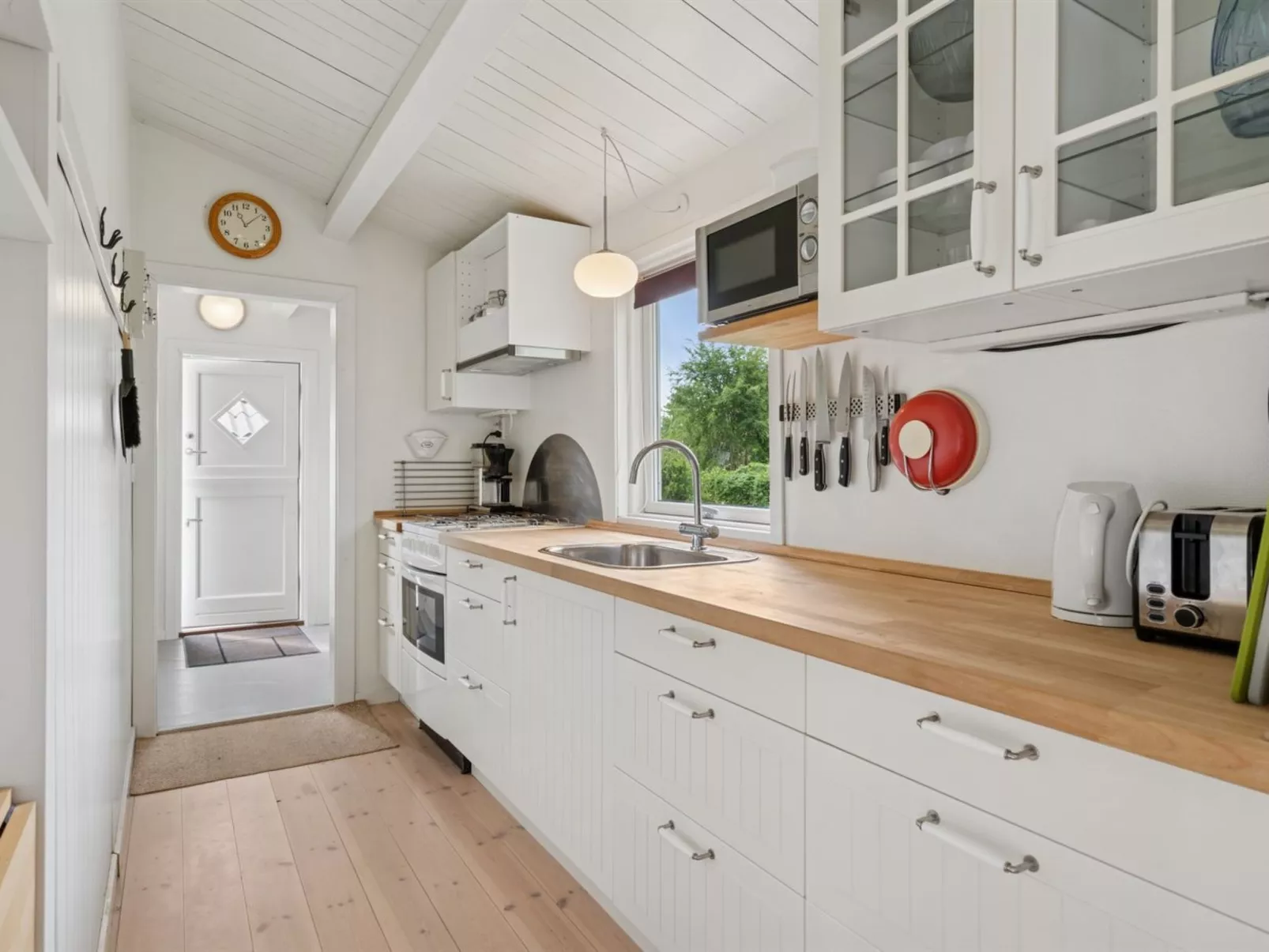 "Esme" - 225m to the fjord-Inside