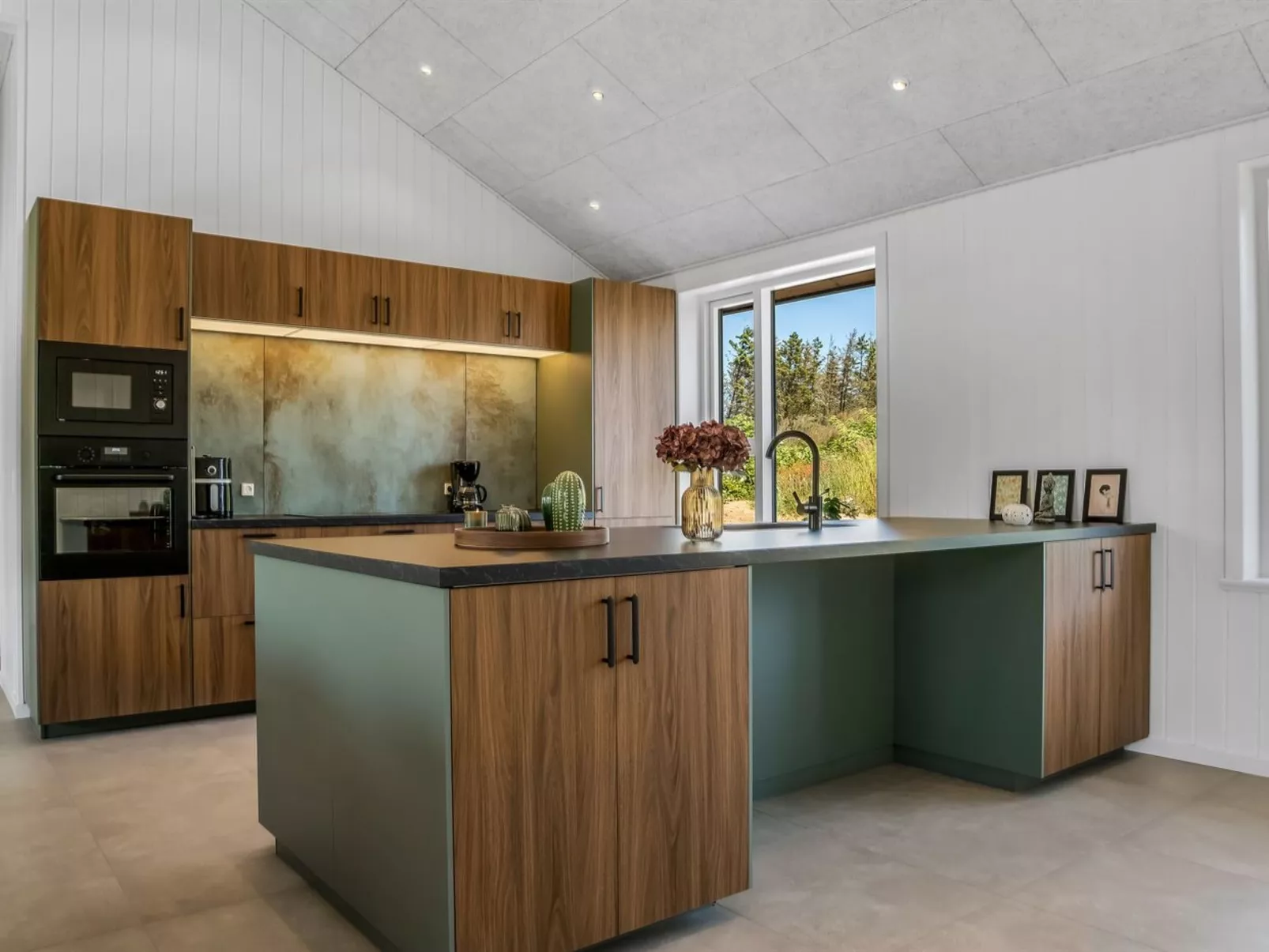 "Merta" - 800m from the sea-Inside