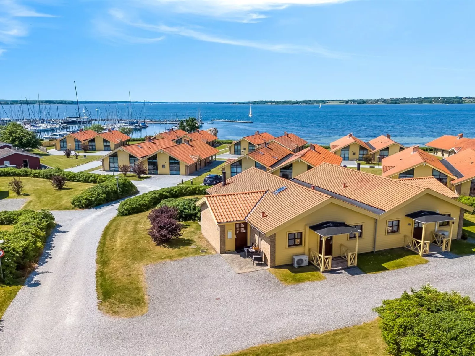 "Era" - 100m from the sea-Outside