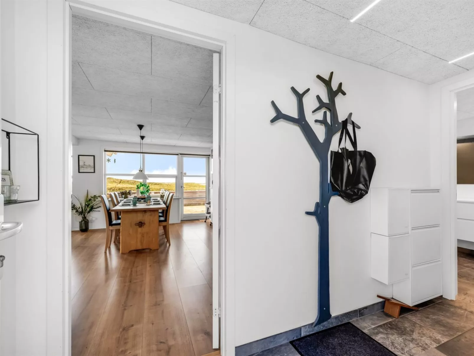 "Ema" - 500m from the sea-Drinnen