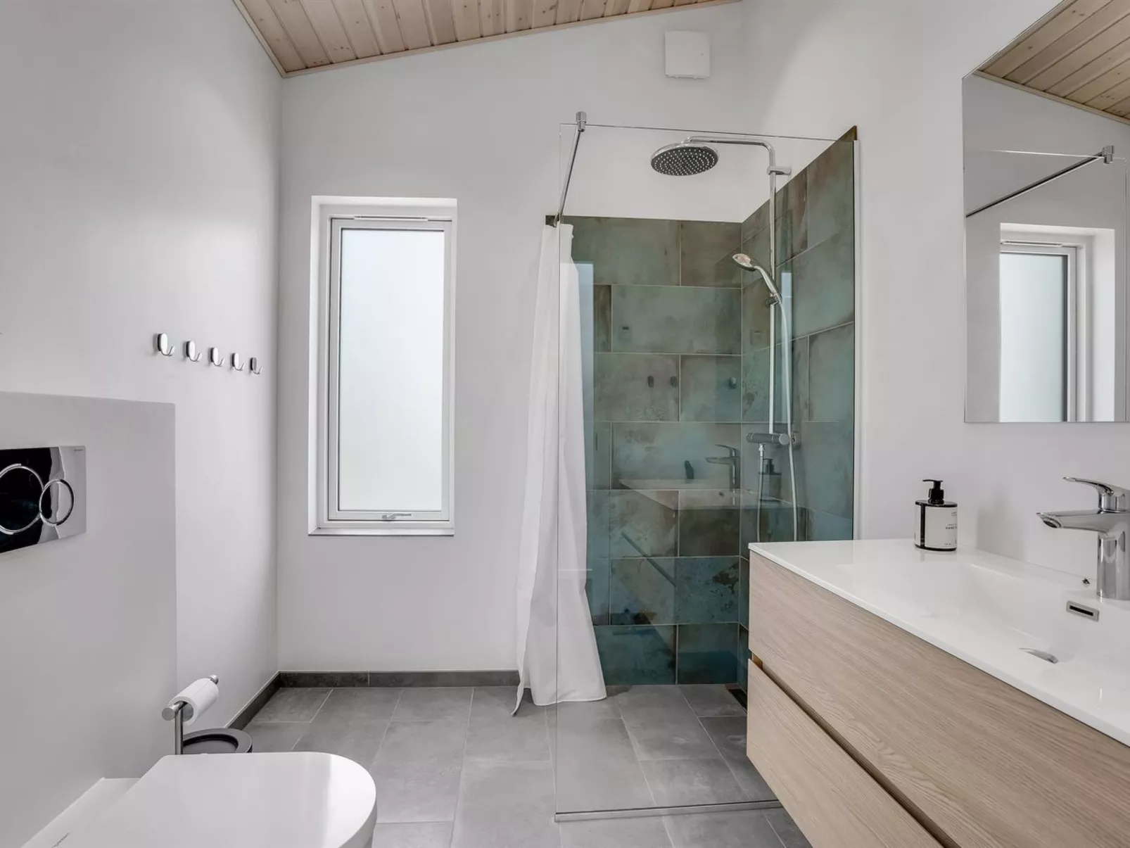 "Apelone" - 900m from the sea-Drinnen