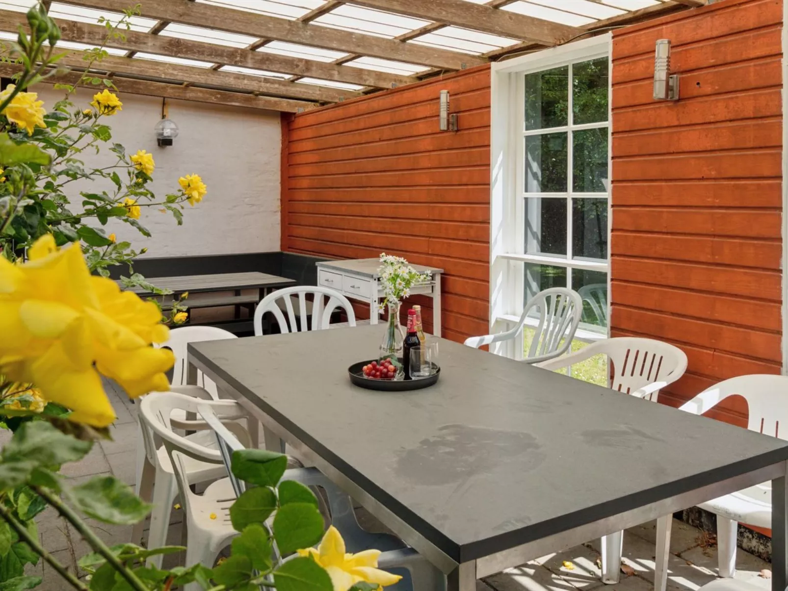 "Marit" - 1.5km from the sea-Draußen