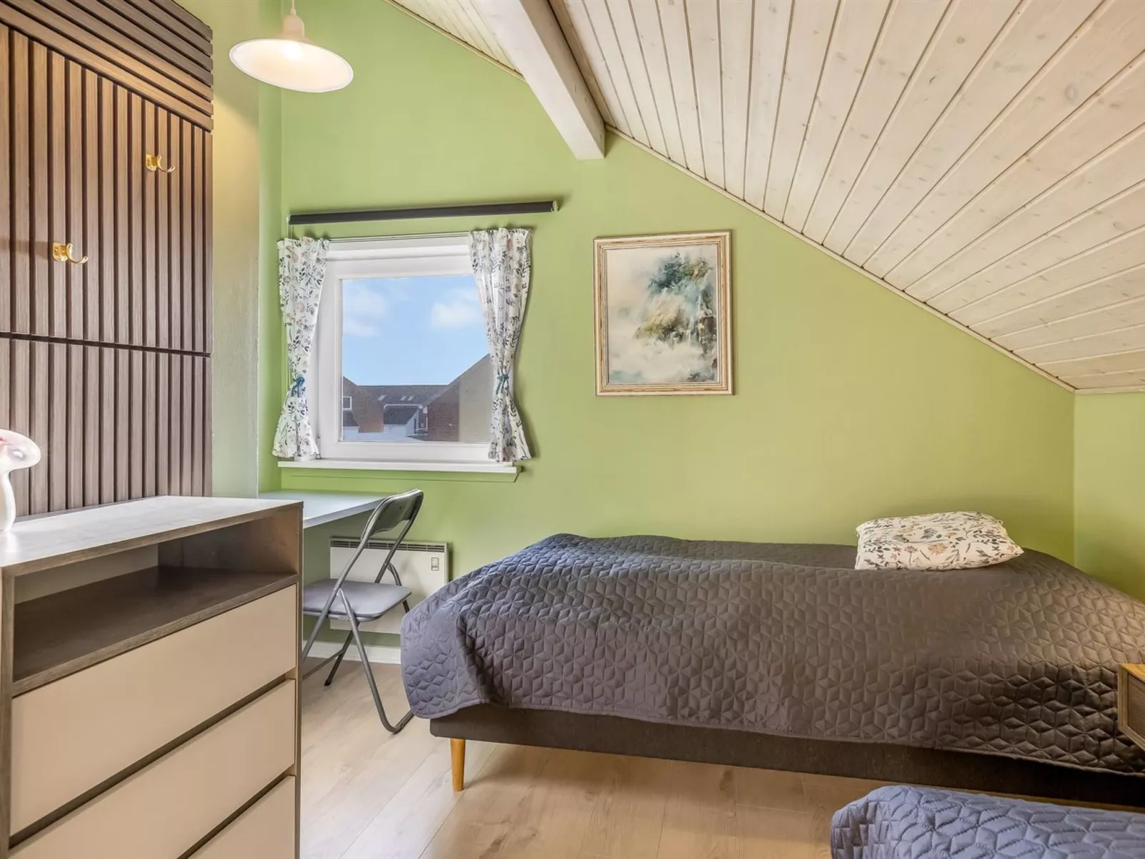 "Steffan" - 2.3km from the sea-Drinnen