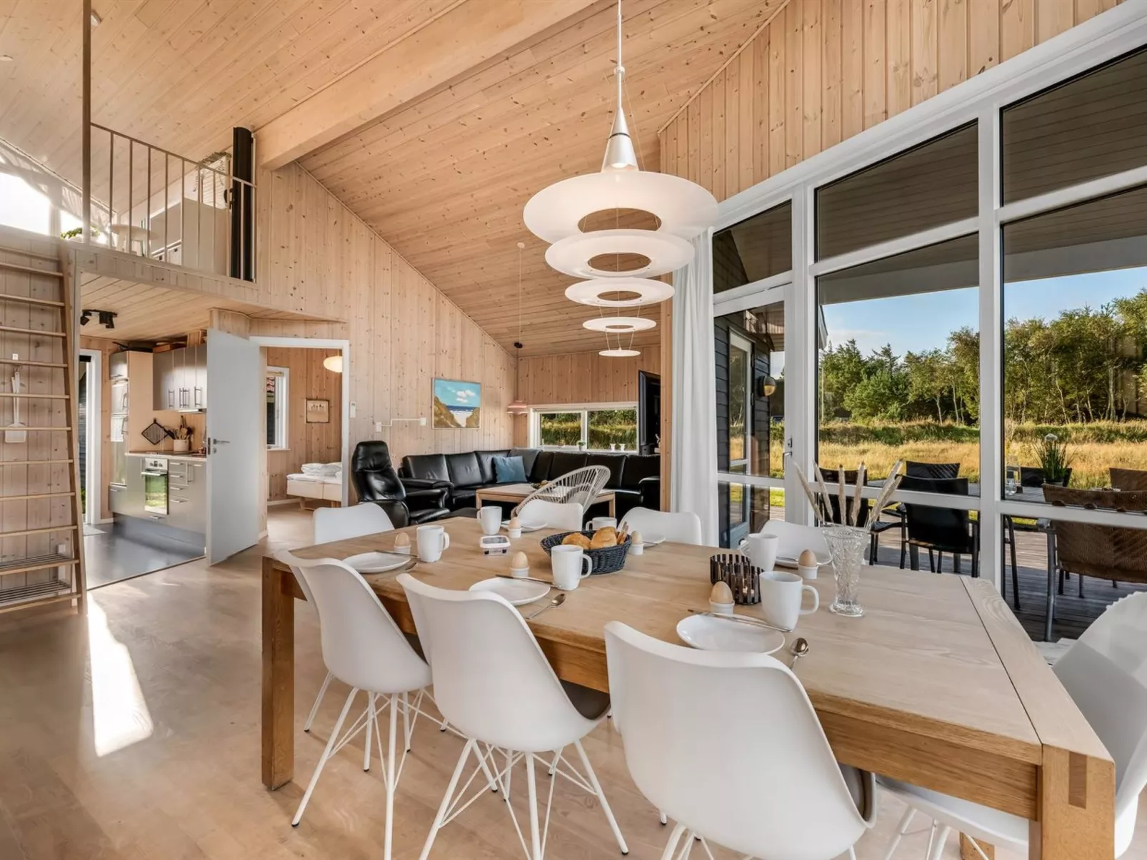 "Kanerva" -  from the sea-Inside