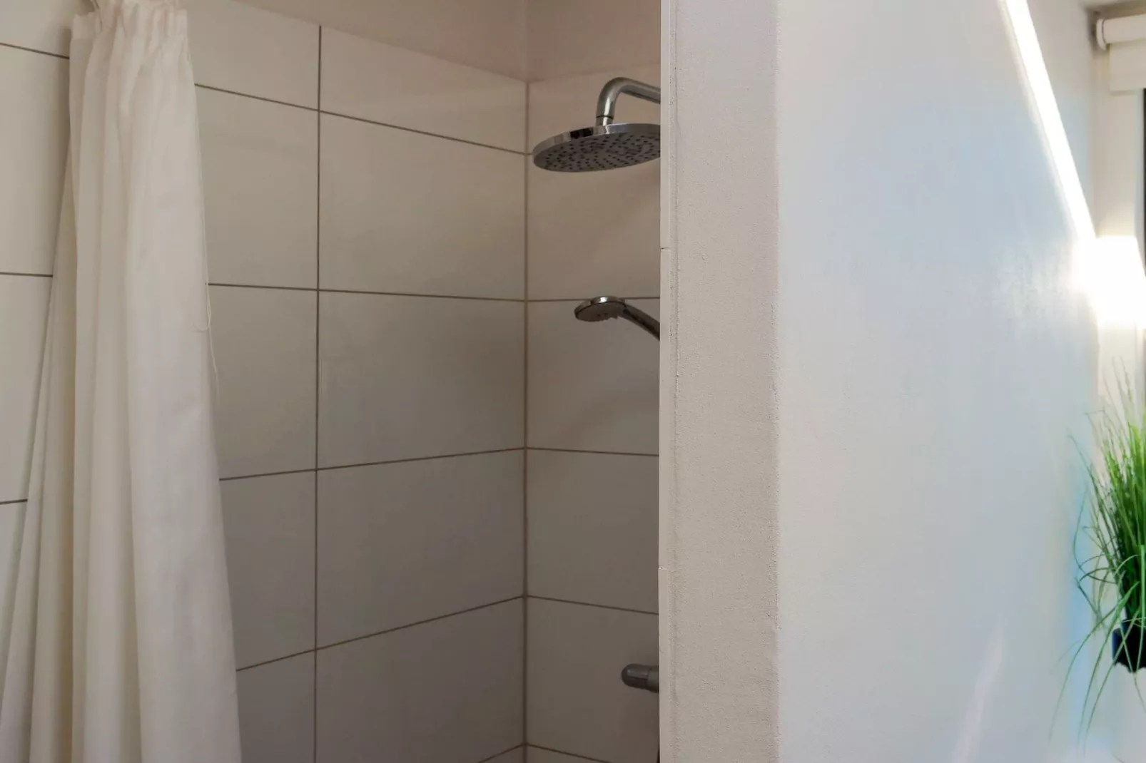 Family-Friendly House with Sauna-Indoor