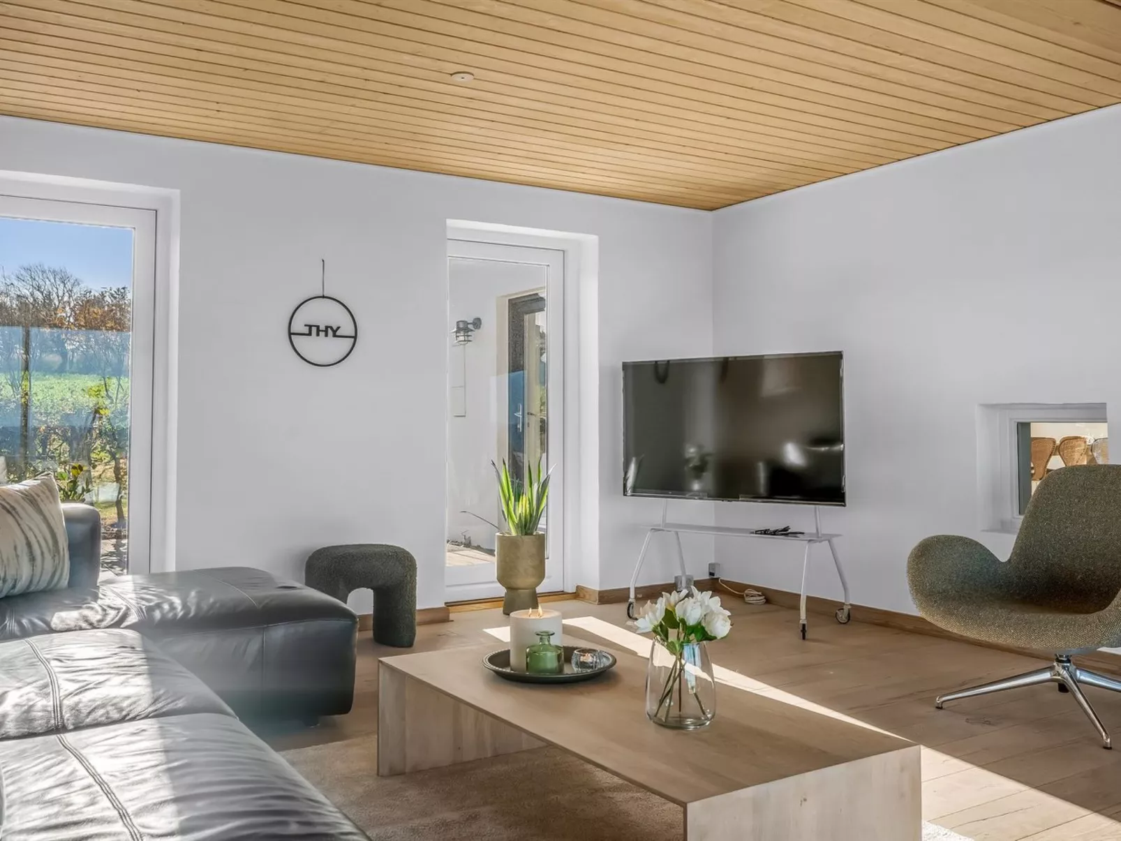 "Elida" - 400m from the sea-Inside