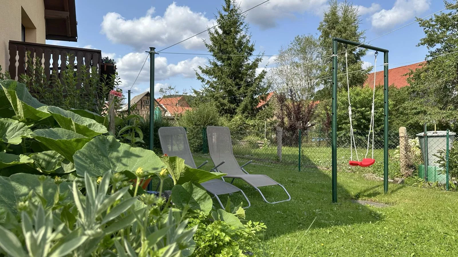 Am Tennelberg-Gardens in summer