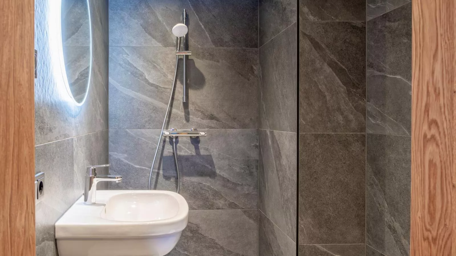 Hausa Sommer-Badezimmer