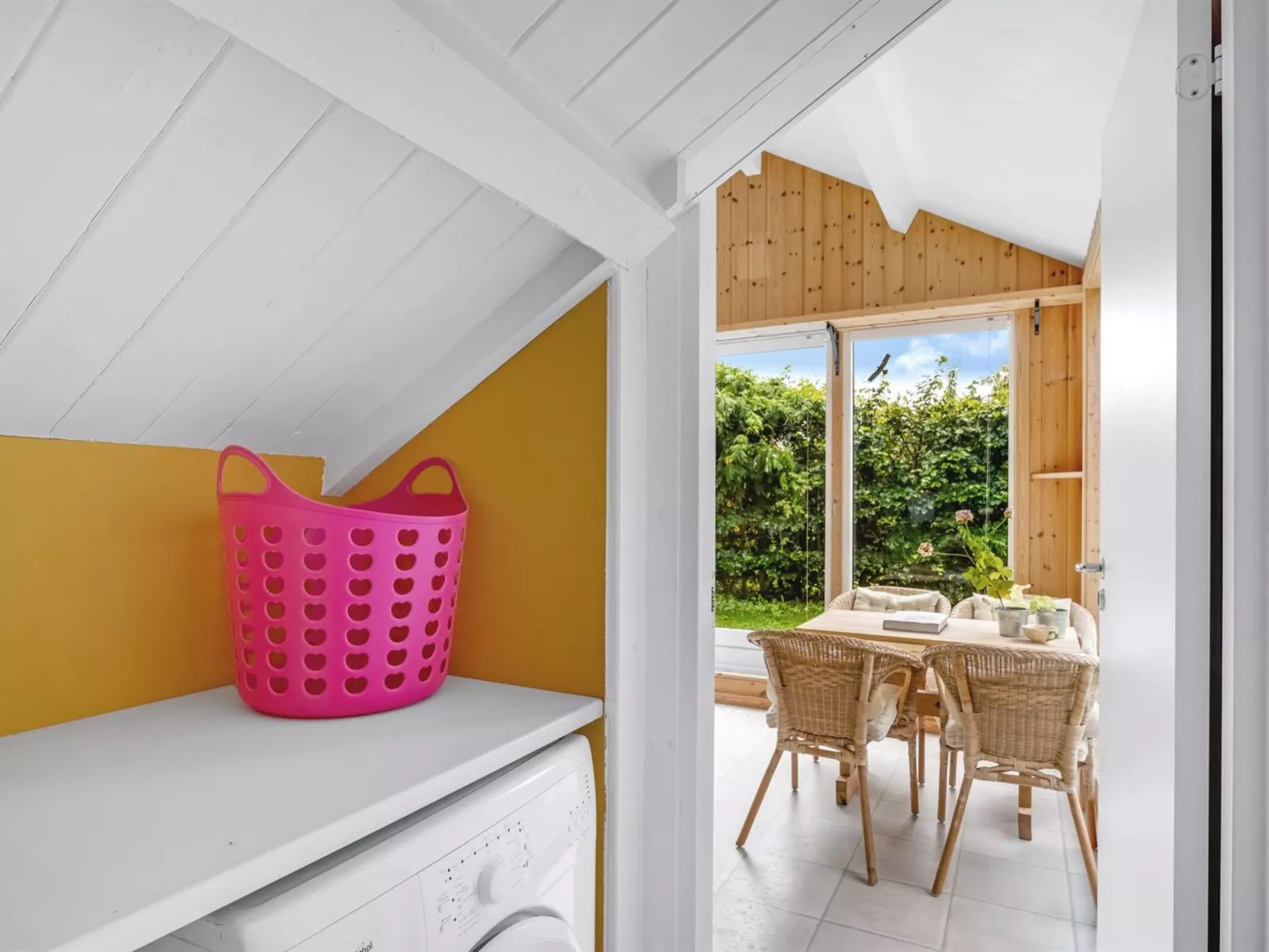 "Elea" - 450m to the fjord-Dedans