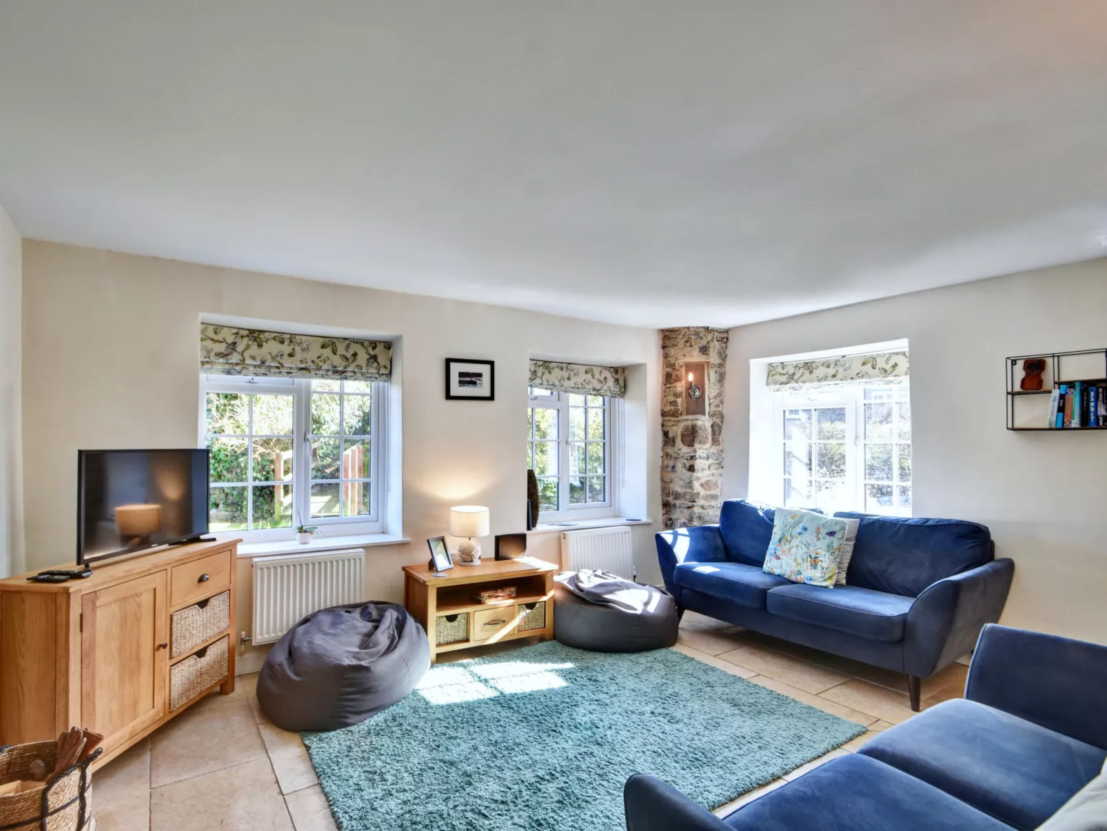 Stable Cottage-Dedans