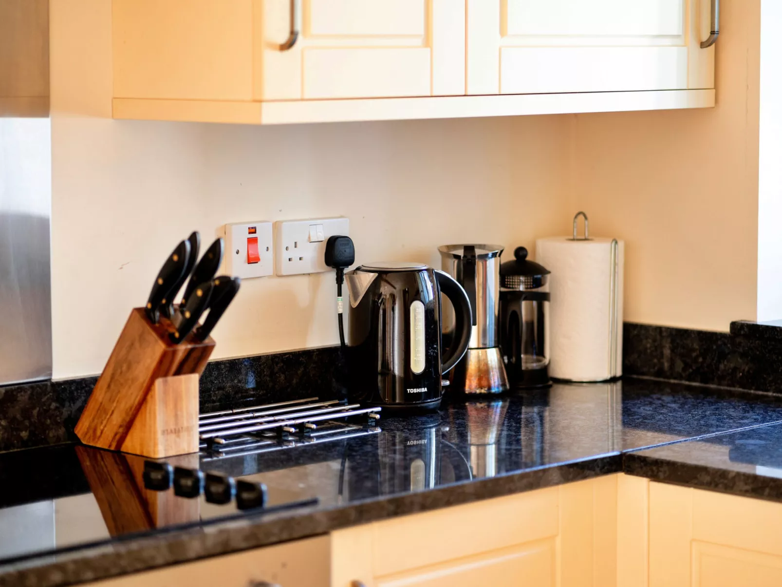 The Old Granary-Dedans